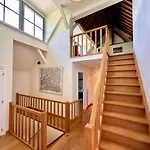 Les Du Chateau De Bellaire