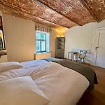 Les Du Chateau De Bellaire Nyaraló