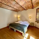 Les Du Chateau De Bellaire *