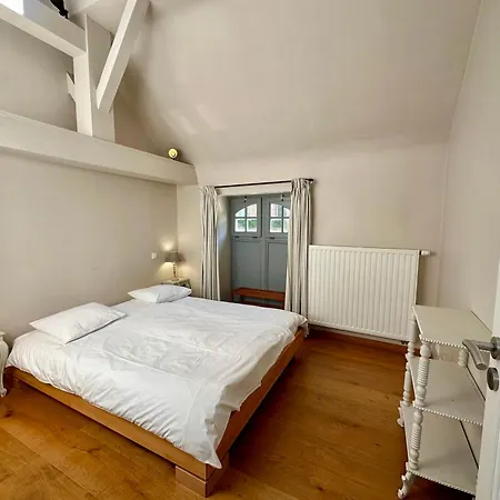 Les Du Chateau De Bellaire Casa vacanze Gesves