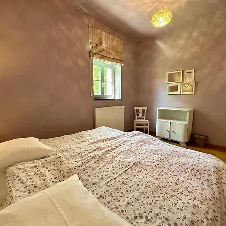 Les Du Château De Bellaire Hébergement de vacances Gesves