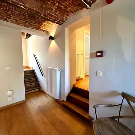 Les Du Château De Bellaire *